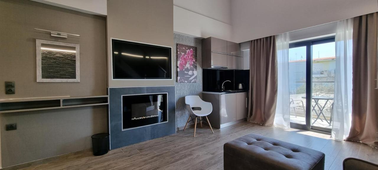 Luxsuites Ofrínion Exteriör bild